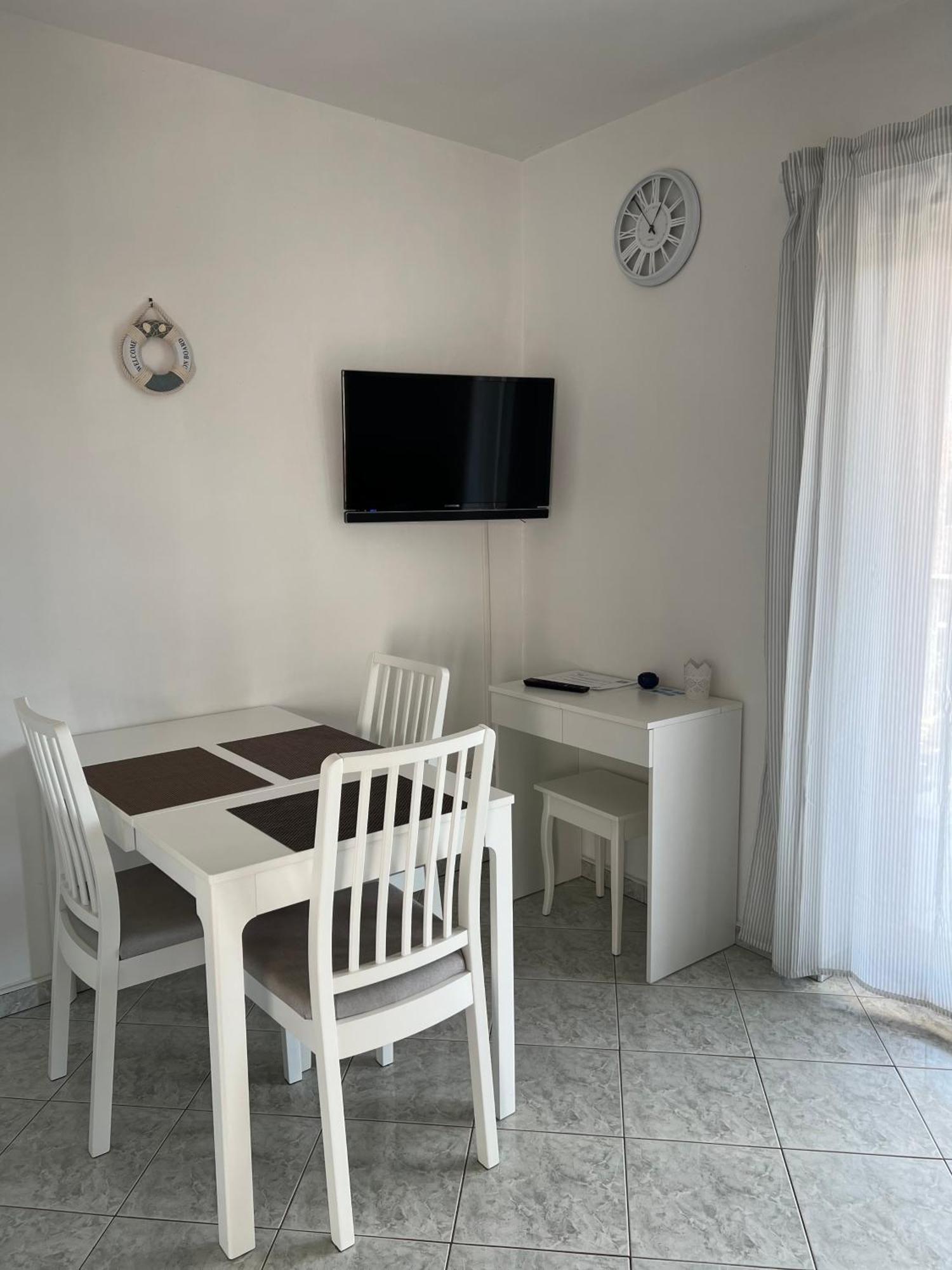 Nada And Family Apartment Rovinjsko Selo Luaran gambar