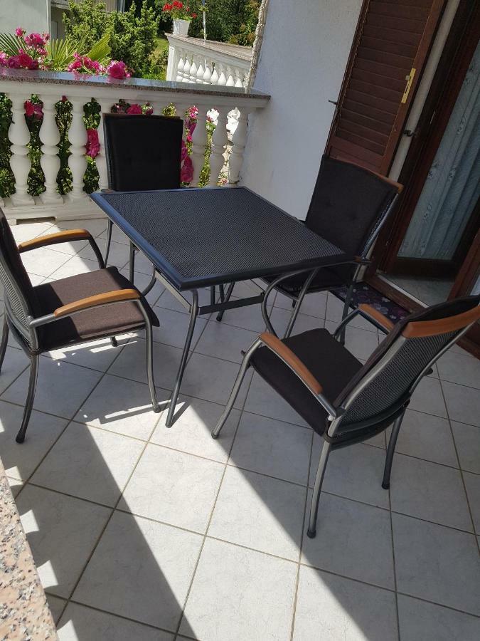 Nada And Family Apartment Rovinjsko Selo Luaran gambar